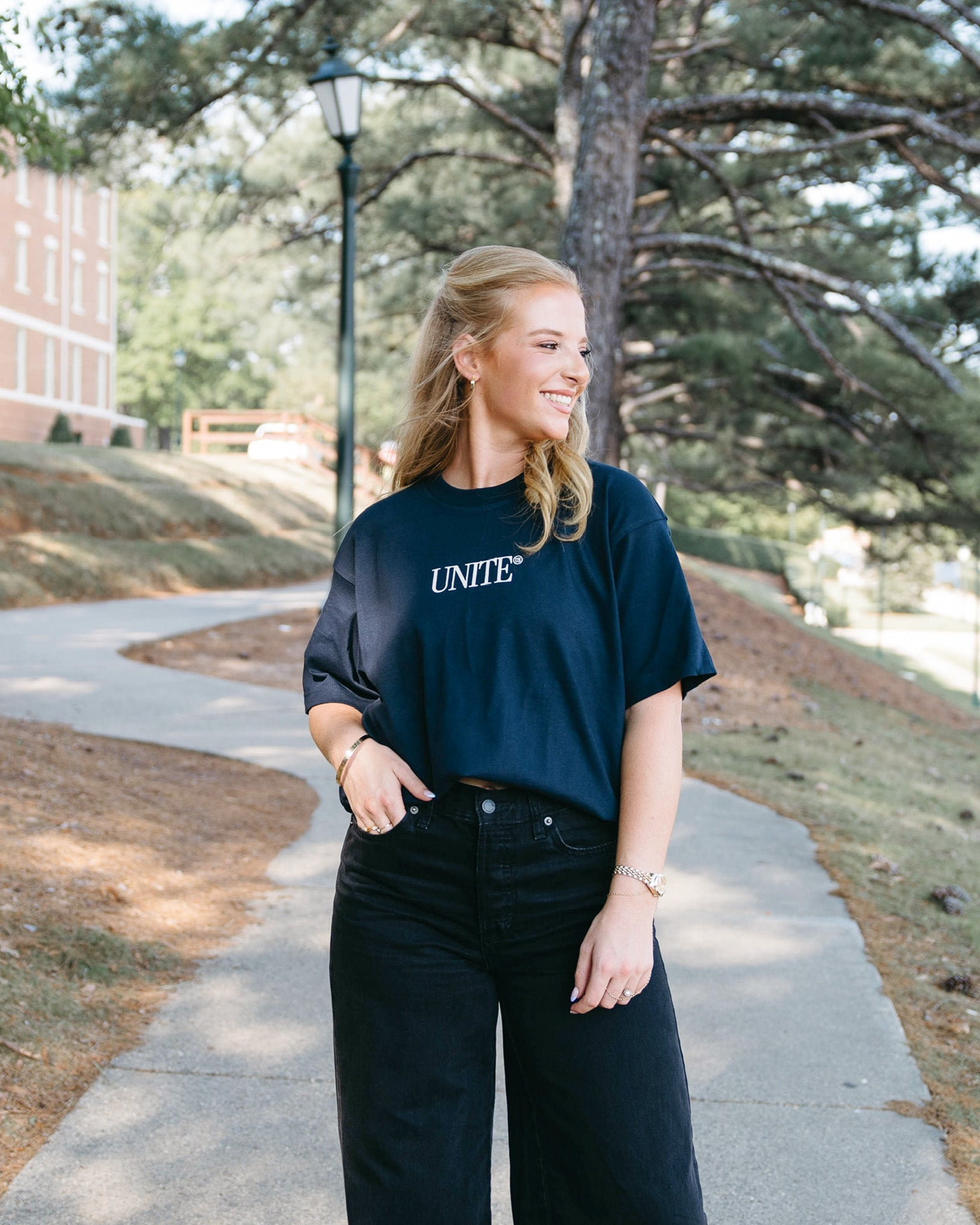 “Movement of God" Navy Heavyweight Tee - Proclamation Coalition